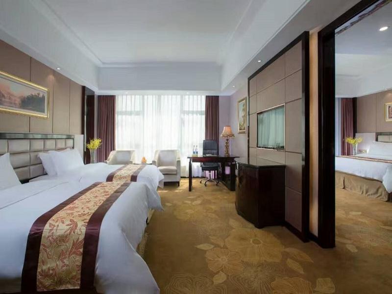 Vienna International Hotel Guangdong Zhongshanbei Station Чжуншань Экстерьер фото
